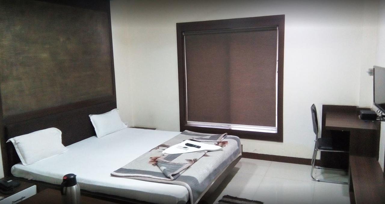 City Surya Gaya Exterior photo
